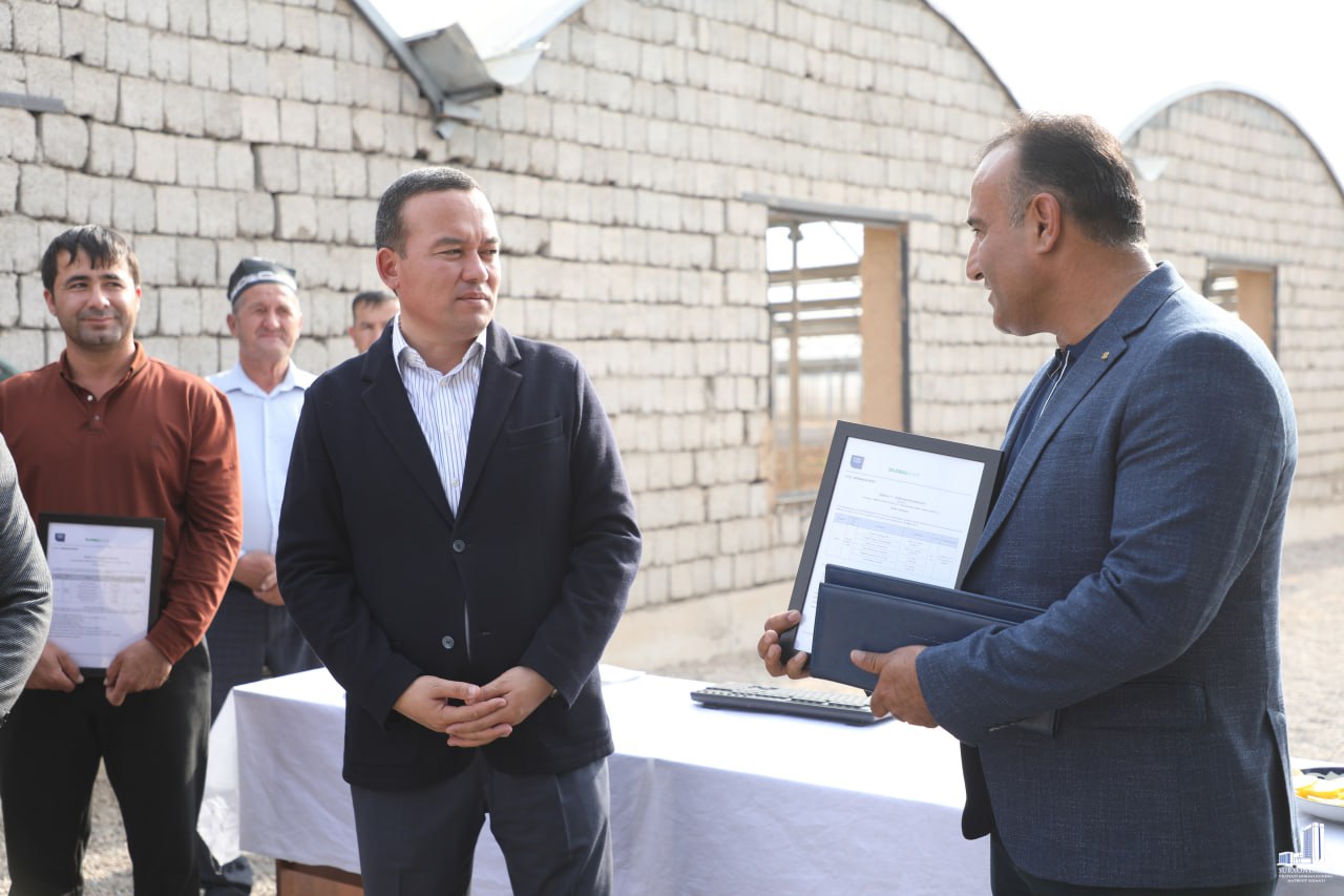 "Global G.A.P" xalqaro sertifikati topshirildi